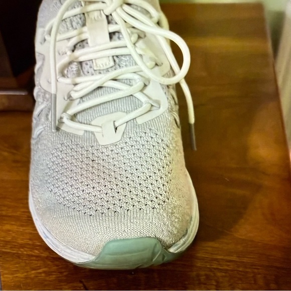 Ryka Light Gray Sneakers women’s size 8 running shoes - Picture 5 of 7